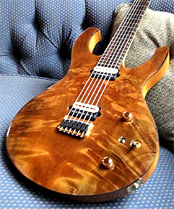 Redwood Top 6 String Baritone Guitar by Roberto Villegas Torres - Mexico betou21@hotmail.com