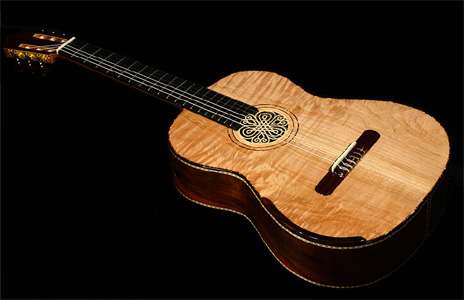 Curly Redwood Soundboard on Dreadnaught Guitar by Renato Bellucci  www.mangore.com  USA
