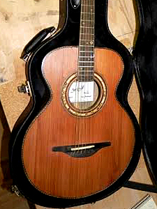Redwood top guitar by Mytch Berdah michel.m.berdah@gmail.com Berdah.Guitars France